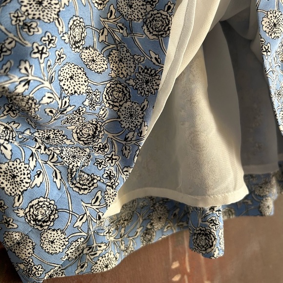 Floral Blue Skirt By Véro Véronique Cloutier Medium - Picture 6 of 15